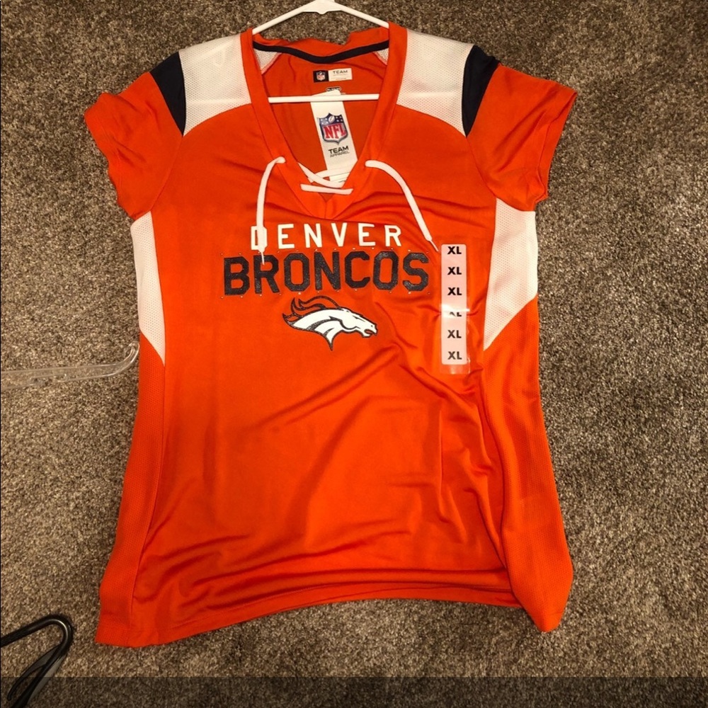 NFL Women’s Jersey Bronco Shirt Size XL